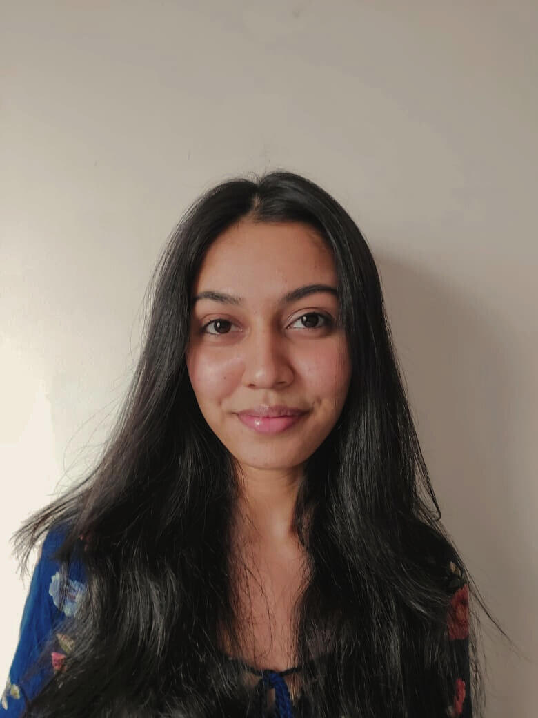 Professional photo of Harshida Jani, online therapist in India.